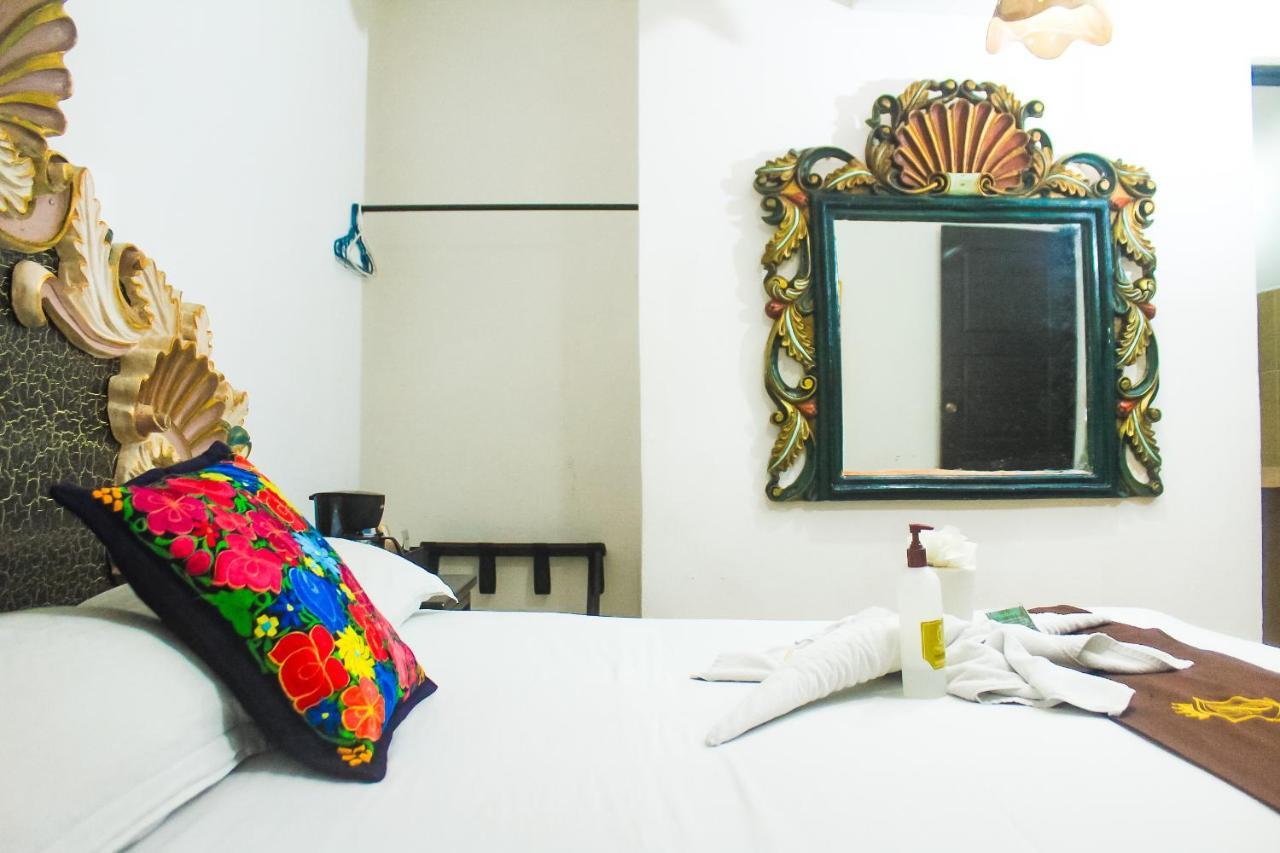 Palacio Canton Hotel - Valladolid Ngoại thất bức ảnh